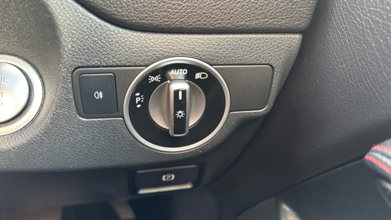 Mercedes-Benz GLA 220d 4Matic AMG Line 5dr Auto [Prem Plus] Diesel Hatchback